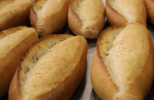 Ekmeğe zam geldi! Gramı da yükseltildi işte yeni fiyat