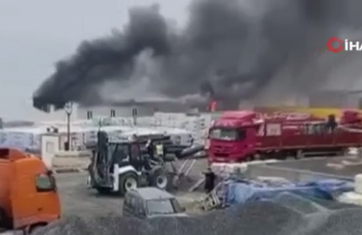 Avcılar'da inşaat alanında korkutan yangın! İtfaiye müdahale ediyor