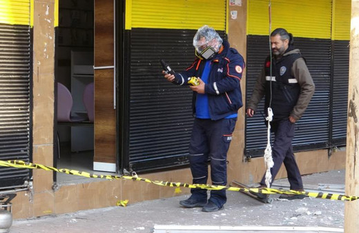 Diyarbakır'da dalgın işçi dükkanla birlikte havaya uçtu