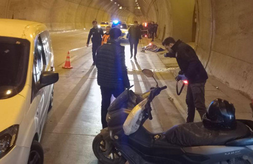 Beyoğlu'nda tünel içinde feci şekilde can verdi