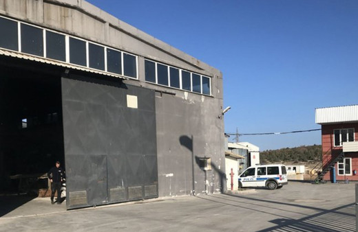 Forklift ile çuvalların arasında sıkışan işçi öldü