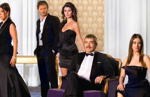 Efsane dizi Aşk-ı Memnu şimdi de film oluyor! Yeni Bihter'imiz belli oldu