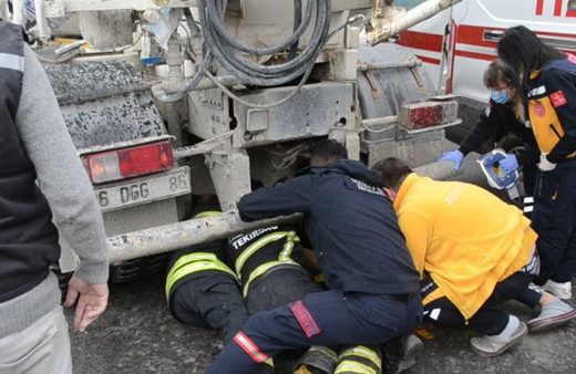 Tekirdağ'da korkunç kaza: Mikserin altında kalan adam feci şekilde can verdi!