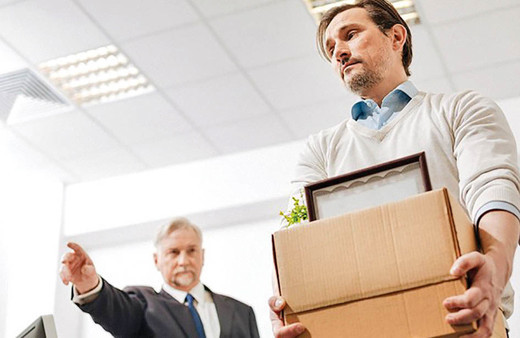 Kovulan personellere acımasız talimat: Yarım saate ofisi terk edin