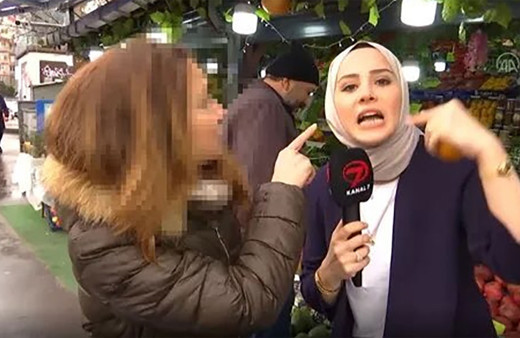 Kanal 7 muhabirine başörtü saldırısı! 'Aç da kafan biraz hava alsın' dedi gözaltına alındı