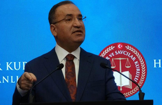 Adalet Bakanı Bozdağ: Çat kapı icra dönemi kapanıyor