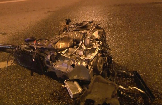 Aracın motoru yola fırladı Çekmeköy'de görenler dondu kaldı