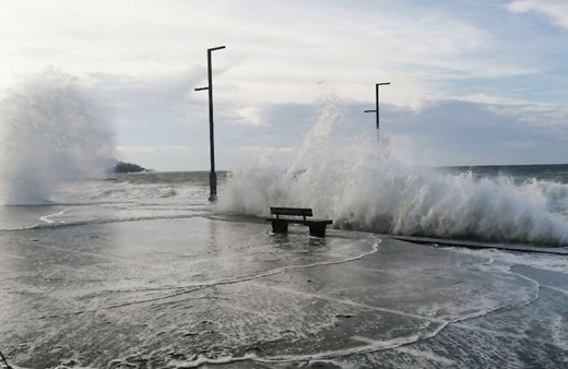 Doğu Anadolu ve Karadeniz'in çeşitli bölgeleri için fırtına ve sağanak uyarısı!