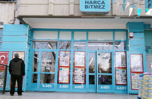 A101'de müşteriye büyük oyun! Etikette ucuz kasada zamlı! İtiraf videosu olay!