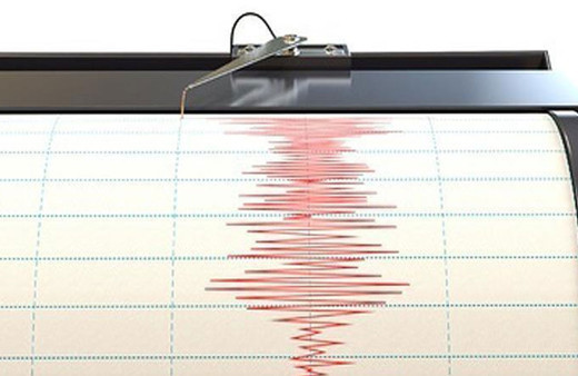 Çanakkale'de deprem oldu! Panik yarattı AFAD şiddetini açıkladı
