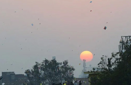 Hindistan'da felaket uçurtma ipi 6 kişiyi öldürdü, 200 kişi yaralandı! Bildiğiniz ip değil...