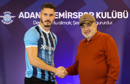 Yıldız futbolcu imzayı attı: Üç büyükler istedi Adana Demirspor kaptı!