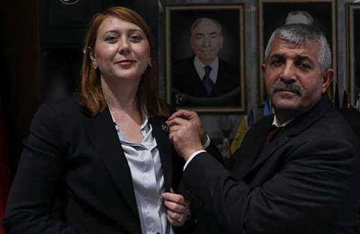 Zafer Parisi'nde şok istifa! Genel Başkan Yardımcısı MHP'ye geçti