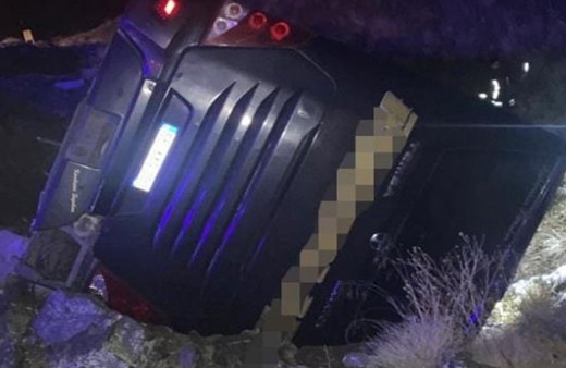 Kayseri'de yolcu otobüs devrildi! Yaralılar var