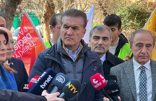 Sarıgül'den İsveç'te Kur'an-ı Kerim yakılmasına sert tepki! "Türkiye olarak ret ediyoruz"