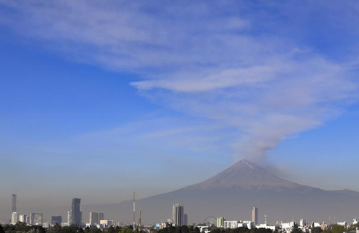 Popocatepetl Yanardağı’nda son 24 saatte 4 patlama