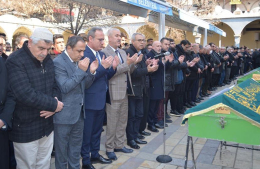 Eski MHP'li vekilin ağabeyi ve yengesi ölü bulunmuştu: Nedeni belli oldu