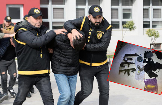 Ev değil cephanelik! Adana'da polis baskınında ele geçirilenler şoke etti