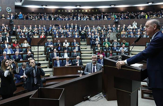 Cumhurbaşkanı Erdoğan Altılı Masa'yı topa tuttu! AK Parti vekillerine 'Öyleyse maaşınız haram' dedi