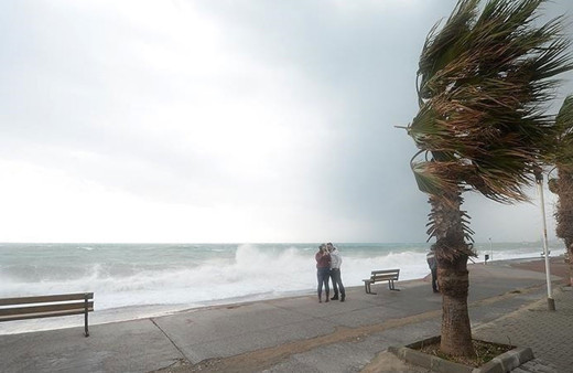 Aydın’ın batı ilçelerinde kuvvetli rüzgar bekleniyor