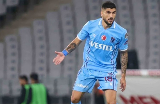 Trabzonspor'da korkutan sakatlık! Oyundan çıkmak zorunda kaldı