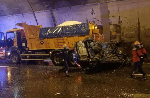 Bolu Dağı Tüneli'nde 4 araç birbirine girdi! Ölü ve yaralılar var