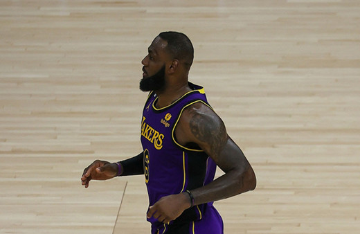 Lebron James "triple-double" yaptı, NBA tarihine geçti! 4. oyuncu oldu