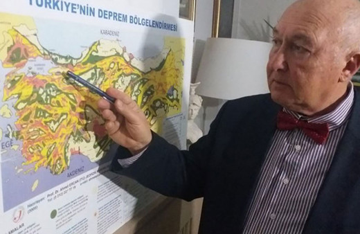 Ahmet Ercan İstanbul depremindeki o patlama sesini açıkladı! Gece o saatte olması ilginç