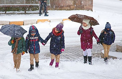 'Kar Kahini' yine bildi! İstanbul, Ankara ve çok sayıda ilde okullar tatil edildi!