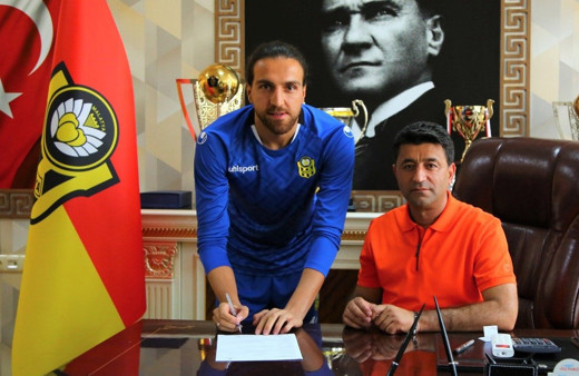 Yeni Malatyaspor'un kalecisi de enkaz altında kaldı!