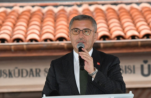 Üsküdar Belediye Başkanı Hilmi Türkmen 3 aylık maaşını deprem bölgesine bağışladı