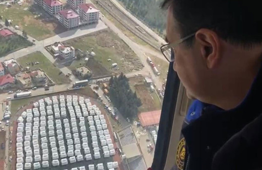 Bakan Dönmez İslahiye’de deprem bölgesini havadan inceledi