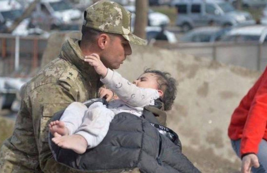25 binden fazla asker deprem bölgesinde hizmet ediyor