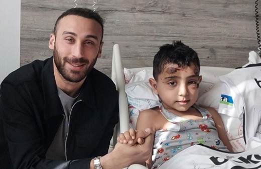 Cenk Tosun formasını isteyen Cavit ile buluştu