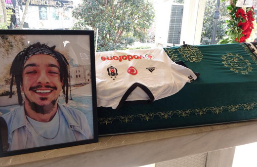 Rap sanatçısı Maestro son yolculuğuna uğurlandı