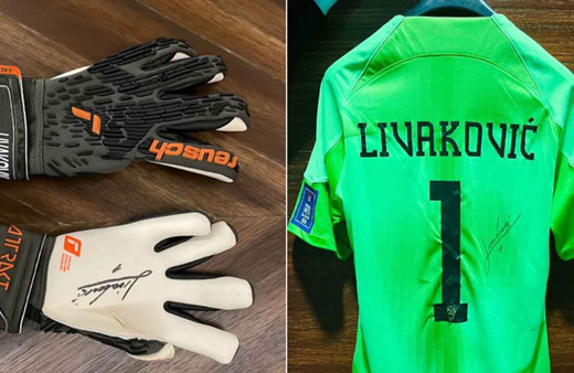 Teşekkürler koca yürekli adam! Hırvat kaleci forma ve eldivenini depremzedeler için bağışladı