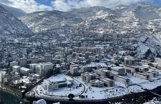Valilik açıkladı: Artvin'de eğitime kar engeli!