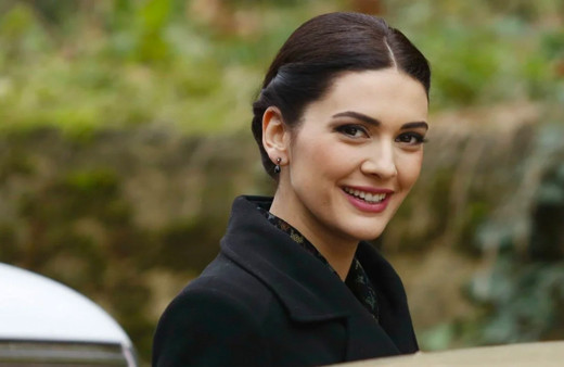 Bergüzar Korel paylaştı günlerdir çadır arıyor! AFAD hâlâ götürmedi çünkü...