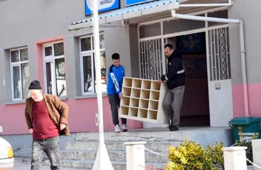 Denetimler hızlandırıldı! Çorlu'da 5 okula 'deprem' tahliyesi