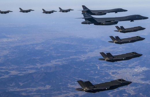 ABD, Japonya ve Güney Kore’den ortak hava tatbikatı: Füze denemesine karşılık verdiler!