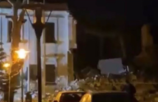 Depremde tarihi Hatay Valiliği binası yıkıldı! Deniz Zeyrek son halini paylaştı