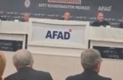 Cumhurbaşkanı Erdoğan ve Devlet Bahçeli depreme böyle yakalandı! 'Ya Rabbb' yakarışları...