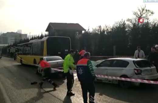 D-100'de zincirleme kaza: 9 araç birbirine girdi