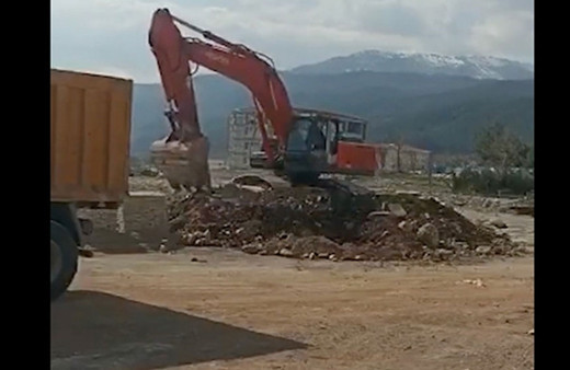 Bakan Kurum duyurdu! Nurdağı ve İslahiye'de ilk kazma vuruldu