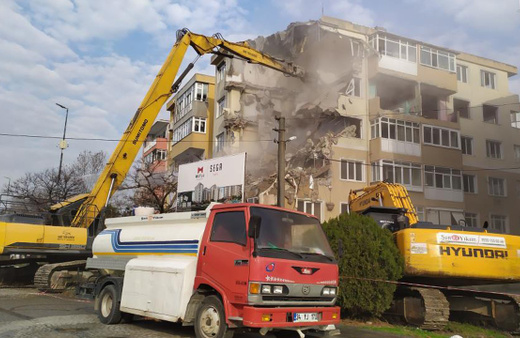 Deprem bölgesindeki yapılaşmaya ilişkin karar Resmi Gazete'de!