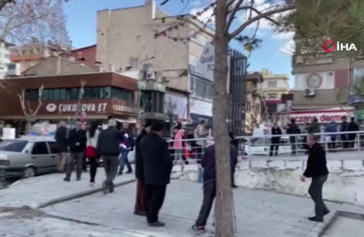 Niğde'deki 5.3'lük depremin görüntüleri ortaya çıktı