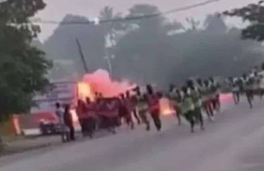 Kamerun'da dağ yürüyüşünde bombalı saldırı