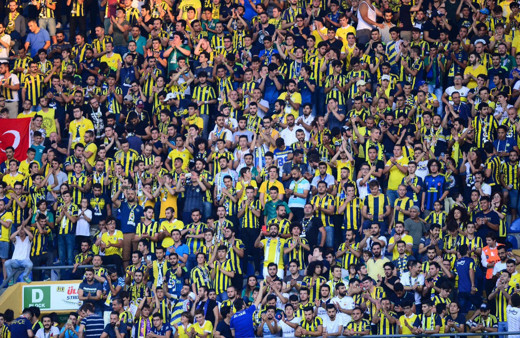 Fenerbahçe başvurdu, mahkeme kararını verdi! Taraftar krizi çözüldü