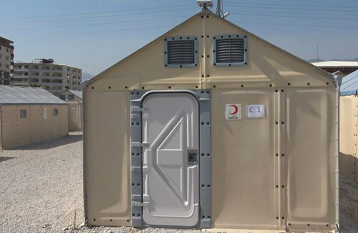 İsveç'ten depremzedeler için gelen çadırlar Volvo gibi sağlam