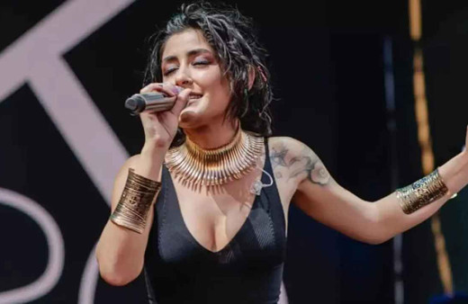 Melek Mosso'yu isyan ettiren doğalgaz faturası: "Gören saray ısıtıyorum sanır"